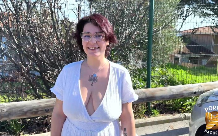 Porno Baguette: Mizaki, ragazza biricchina, viene sbattuta da due