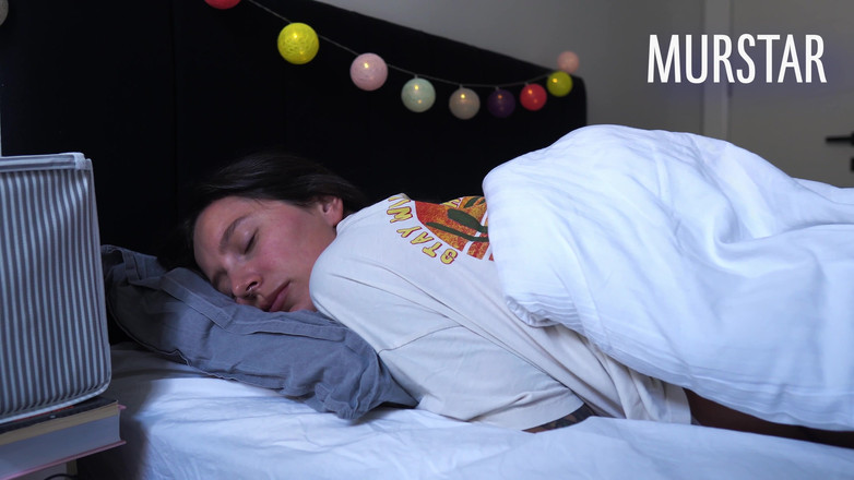 Toma Mur: 妻の義理の妹が休んでいる間に誤って性交してしまった