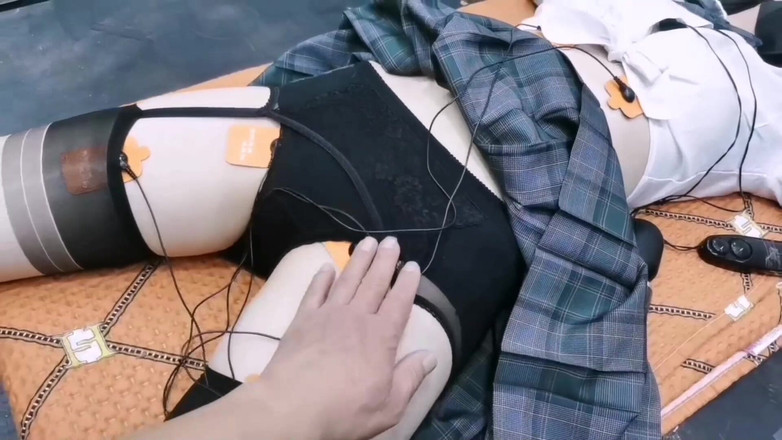 OrangeXXOO: 大人物监禁我的女奴隶