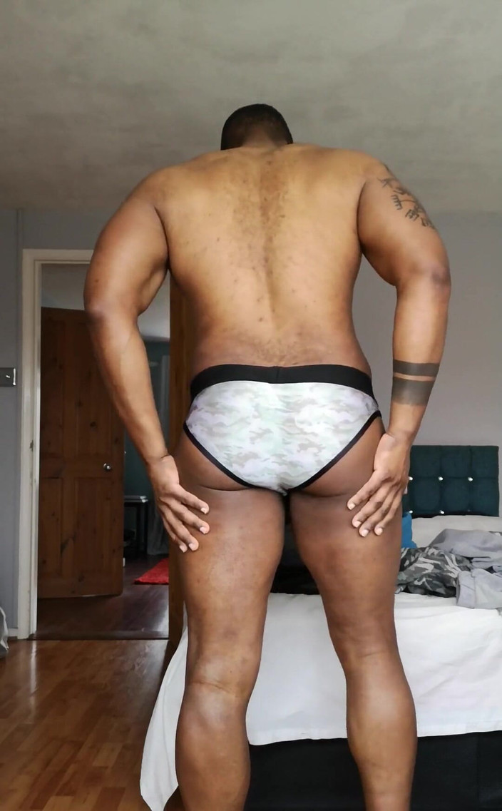 Amadeus: 불지 도시 사람들