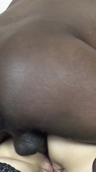 El culo de Louise Du Lac follando en primer plano 100% anal, 0% coño. En Kokinoos Space