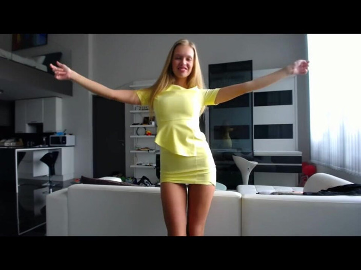 SaraZara777: Cutie Tries on New Dresses and Gets an Orgasm on...