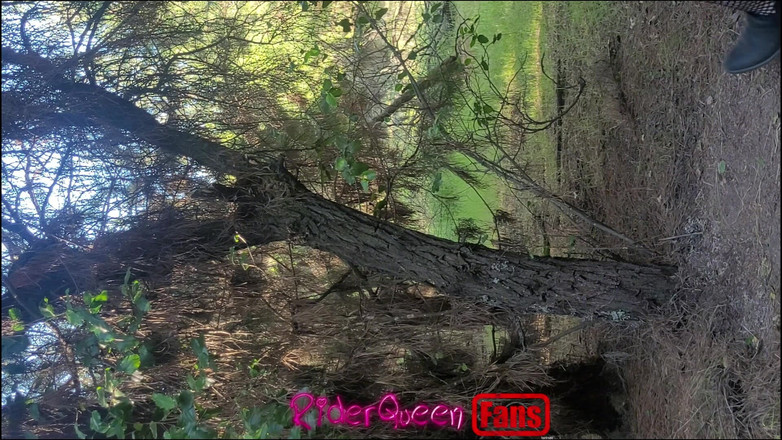 Only Riderqueen BBW Step Mom Latina Alone: Riderqueen Alone, Outdoors, Video untuk penggemarku.