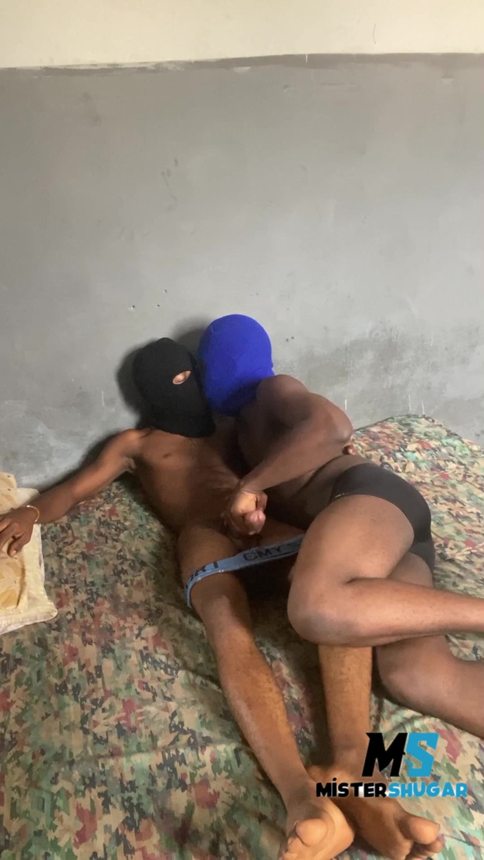 Mister Shugar: Bromance in the Dormitory