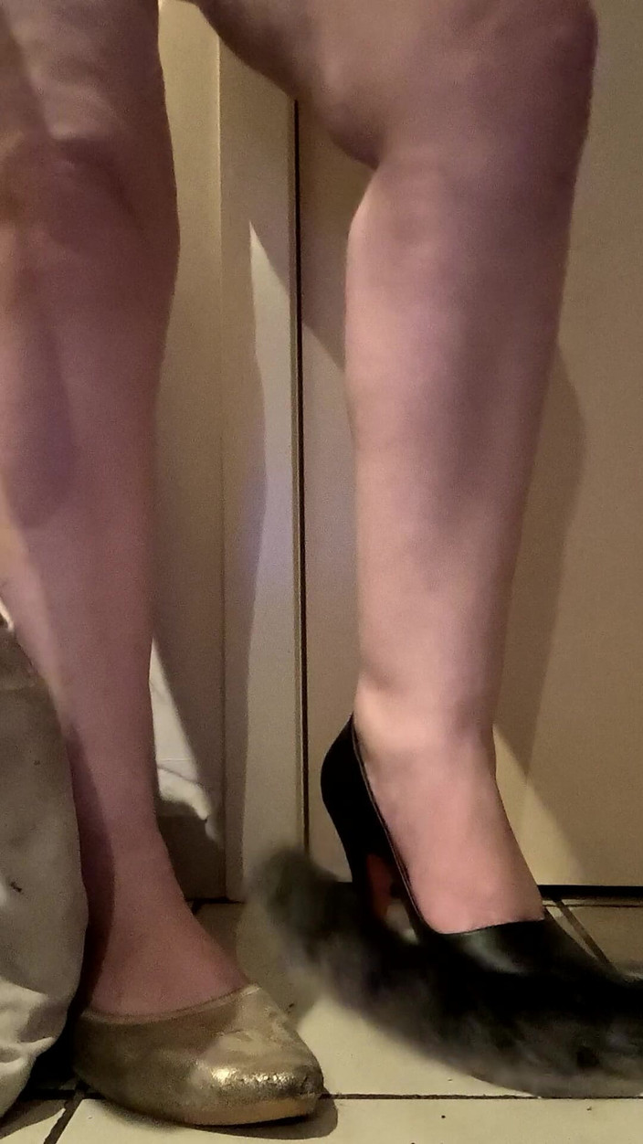 Fuckevelien: Keseronokan bulanan