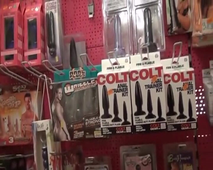 Porno kino: गर्भवती जर्मन गुड़िया की काले मर्द द्वारा चुदाई