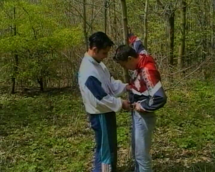 Gay 90's Vintage Porn: 好色的男性皮肤接触 #2