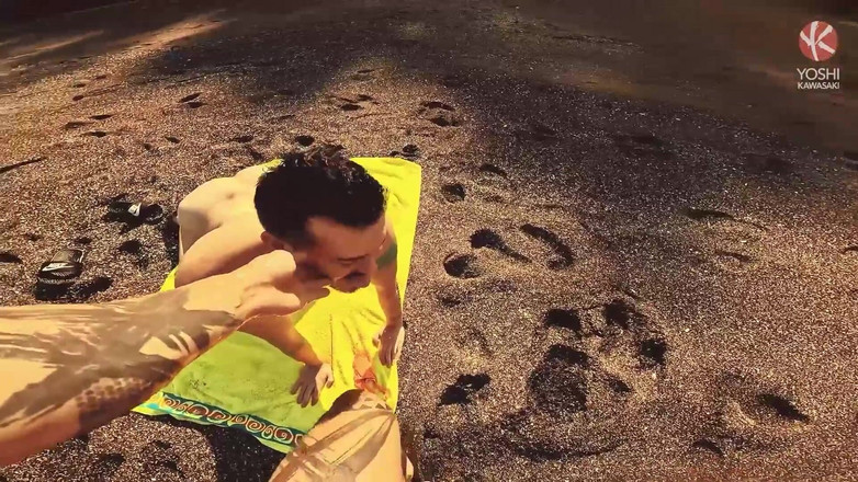 Yoshi Kawasaki XXX: Yoshikawasakixxx - Йоші Кавасакі розтягує axel abysse hole