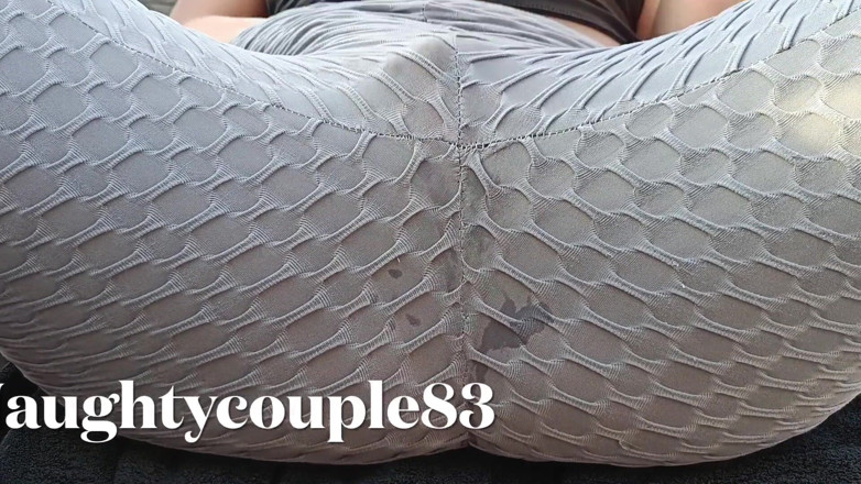 Naughtycouple83: Horny wet milf squirts