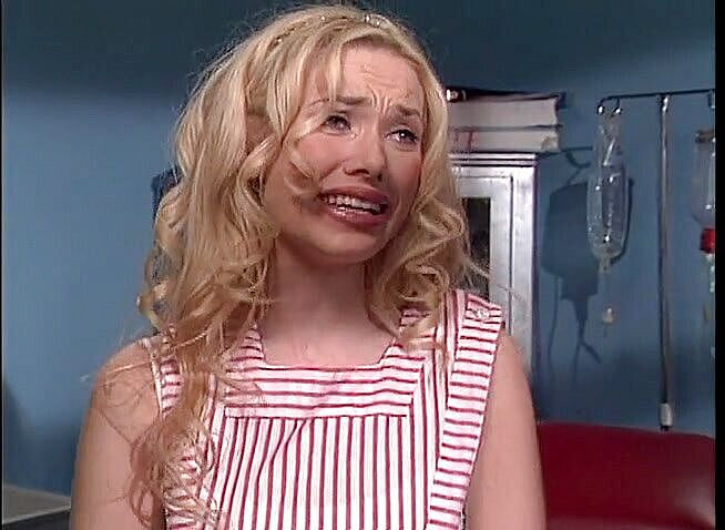 Freaks on Cocks: Blonde verpleegster poesje gelikt en gevingerd voordat ze hard slaat