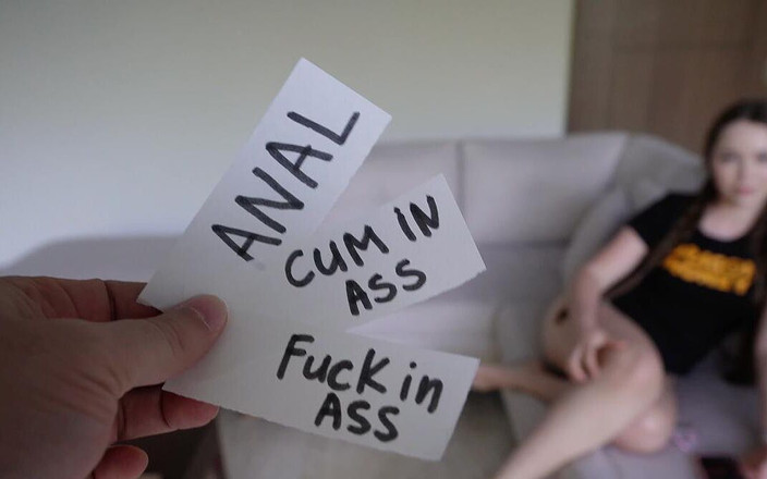 Arina_Love: Üvey Kardeş İlk Kez Kıçta Deneme