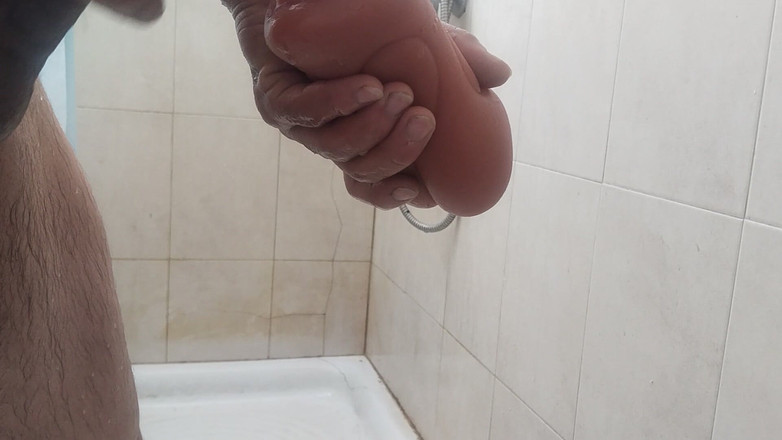 Silkybear143: 샤워하는 동안 발정난 하드코어하고 뻑가는 자지