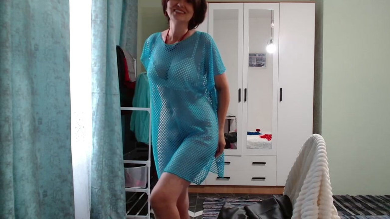 ANGELA_LADY: ロシア人はいろいろな服を着て、濡れてしまった