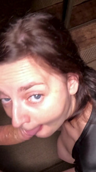 Hot Wife Blowjob: Cum on Her Pretty Face