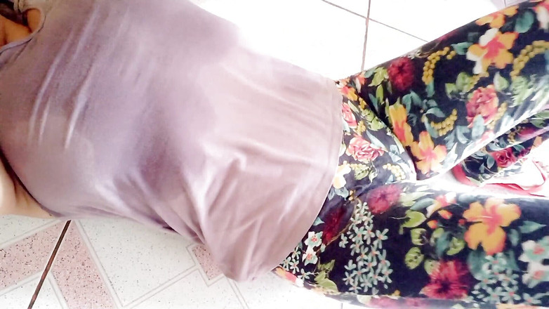 Martin13: Busty Woman Starts Making Homemade Porn From the Floor, the...