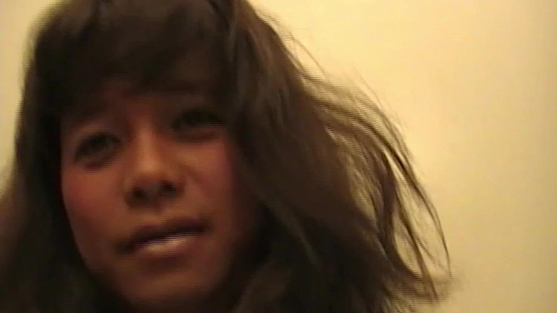 Jhazmeena: 클로즈업 및 개인 1