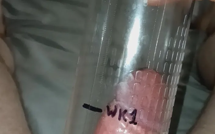 Timtom: Penis Pump on My Small Penis Results After 2weeks