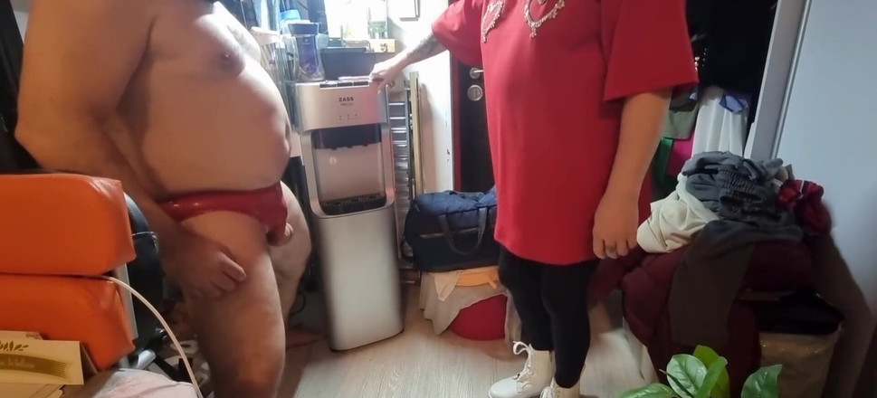 My Balls Need Busting: Sağlıklı bir yalama dozu