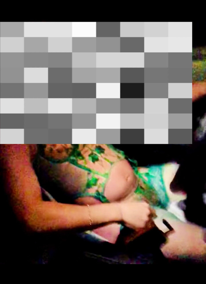 Benito414: Di dalam mobil