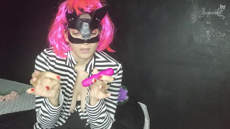 BigBoobCat: Chodź zobacz, jak moje duże naturalne cycki odbijają się, gdy...