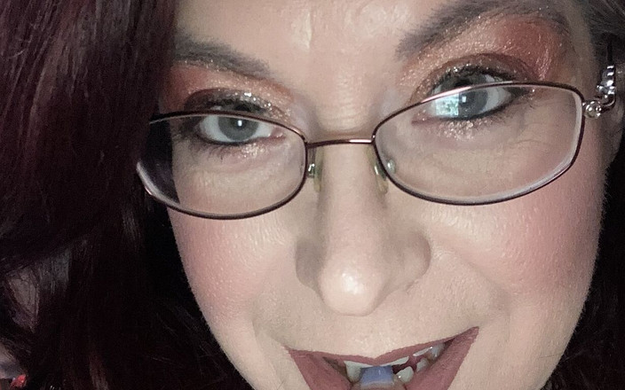 Elianna: Ellie Mengalu-alukan Awak Di Rumah