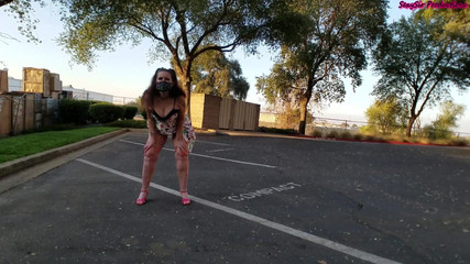 Sexy Sandra N Sir Christopher: Halloween print jurk anaal plagen