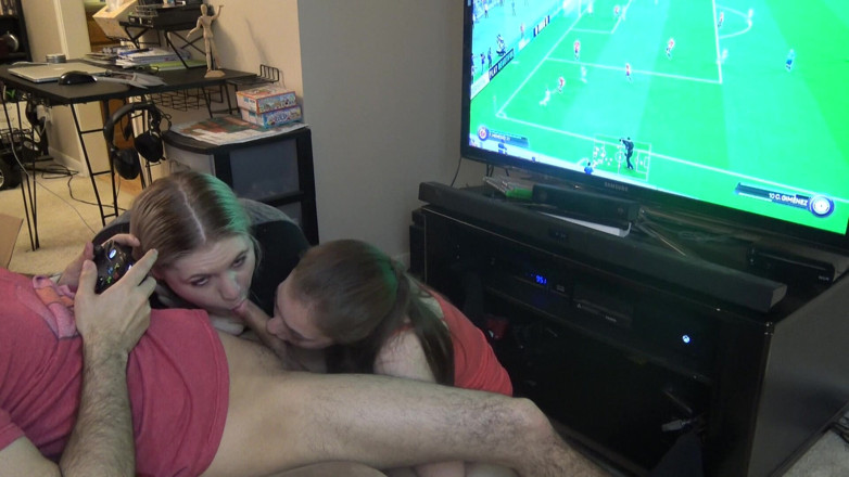 LustfulGeeks: Double Blowjob While He Plays Fifa