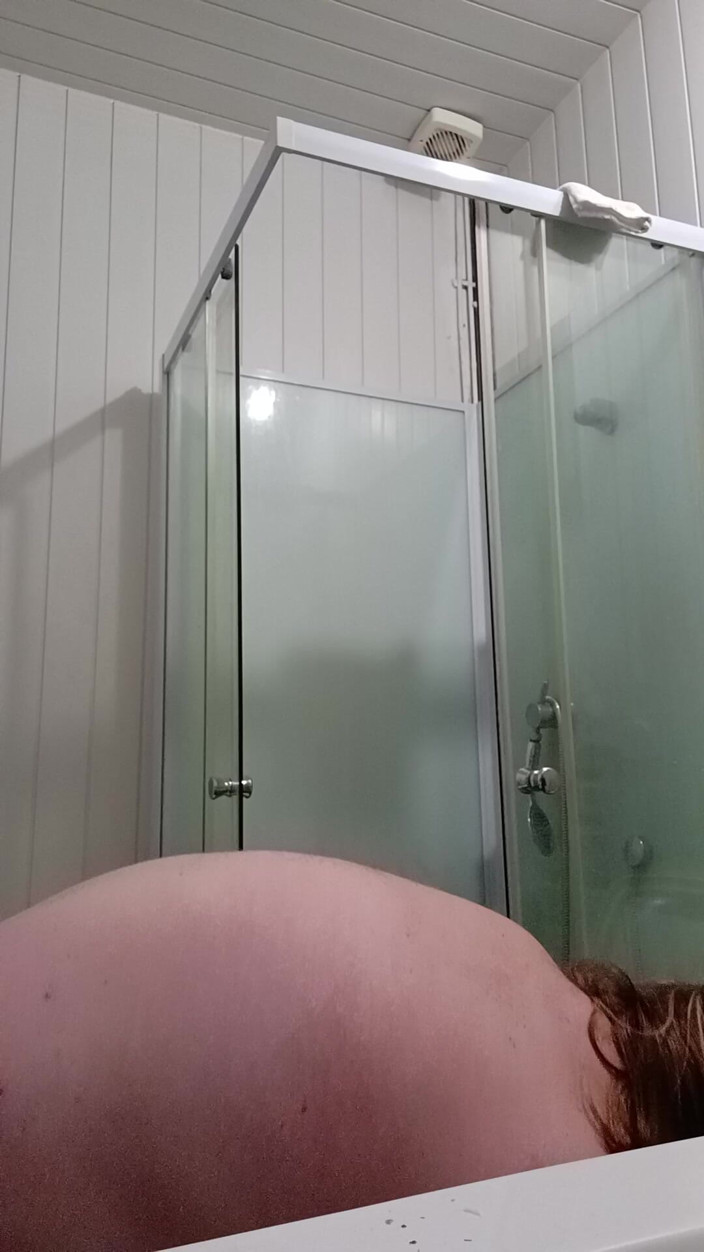 Oniasura: I Wax, Shower, Masturbate, Wick My Feet, Cum and Swallow...