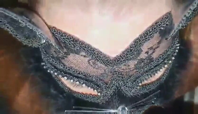 BBW-Cleopatra: My slave gives me what I crave