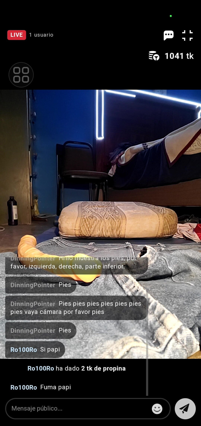 stoned boy: Me rompo el culo en vivo - sin audio