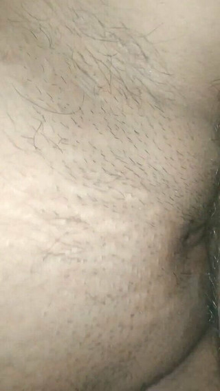 Sexyboy1: Desi-vriendje overtuigde me om seks te hebben 2