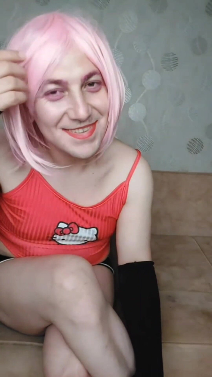 Kitty_Cross: Cute Shorts Cowgirl Sissy Smooth Legs Big Booty