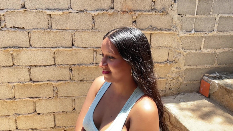 El javilocura: I Imagine My Neighbor Giving Me a Delicious Oral