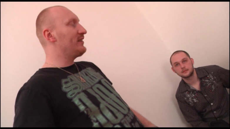 German amateur - 100% German hardcore videos: Si jalang seksi berambut merah mengambil dua batang