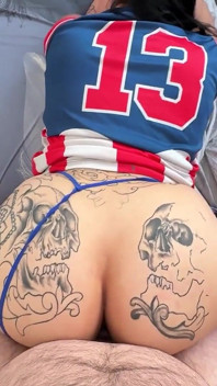Fucking in the Morning with the Neighbor, the Slut with the Huge Ass