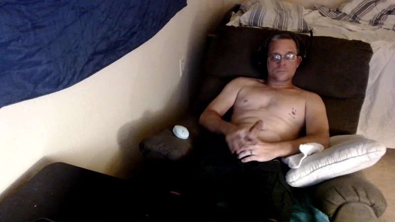 DubeSnackes: Dubesnackes masturbuje się # 3