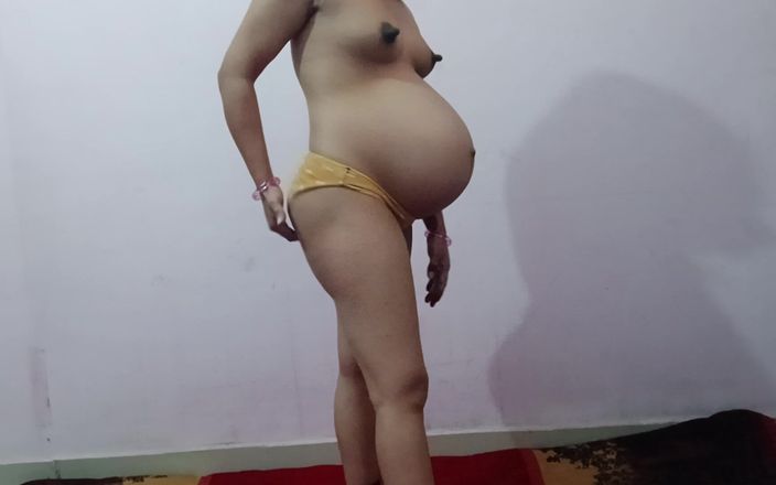 Peena: Sexy Village Pregnant Pussy Open