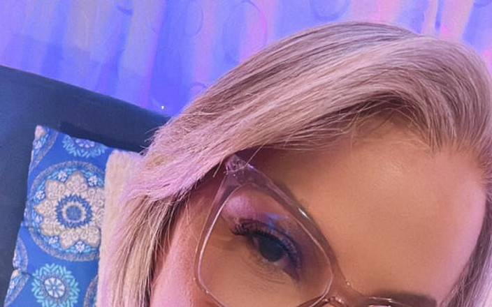 Aligoldbottom: Senzualitate la It's Best