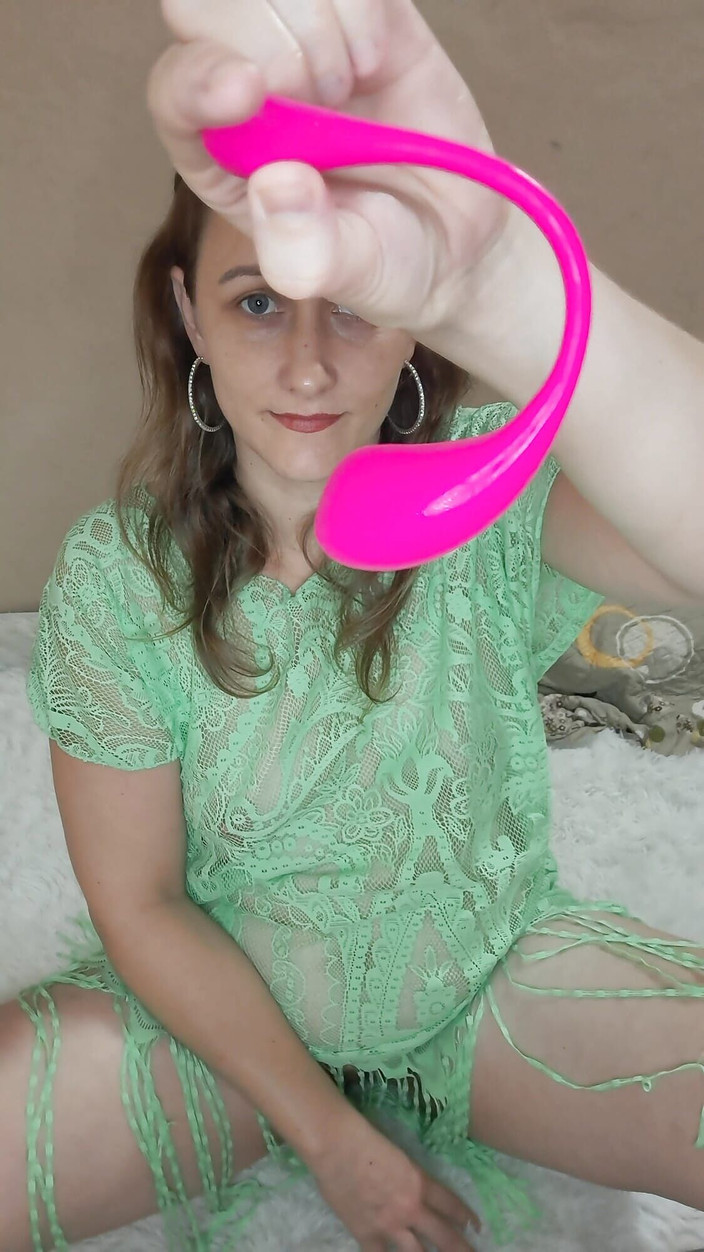 Flor_latina: Perfeita manhã de masturbação e punição clitóris com convulsões orgásmicas