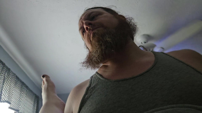 MamaXXXBear: MILF montel dikongkek pepek menolak air mani keluar pada akhirnya...