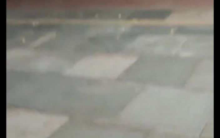 Tani: 鉄道駅ザーメンショット