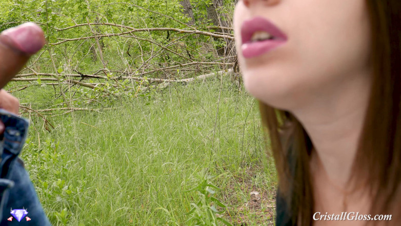 Cristall Gloss: MILF blowjob and cum swallow outdoor