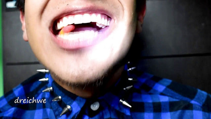 Dreichwe: Eating rubber worms