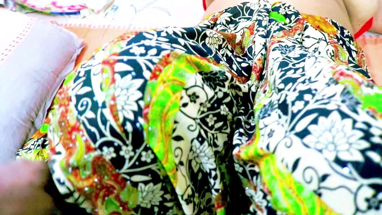 Morjenabb: 美丽的印度继兄弟和出轨的继妹性爱，真正的 18+ 德西浪漫，孟加拉肮脏的谈话 xxx 视频