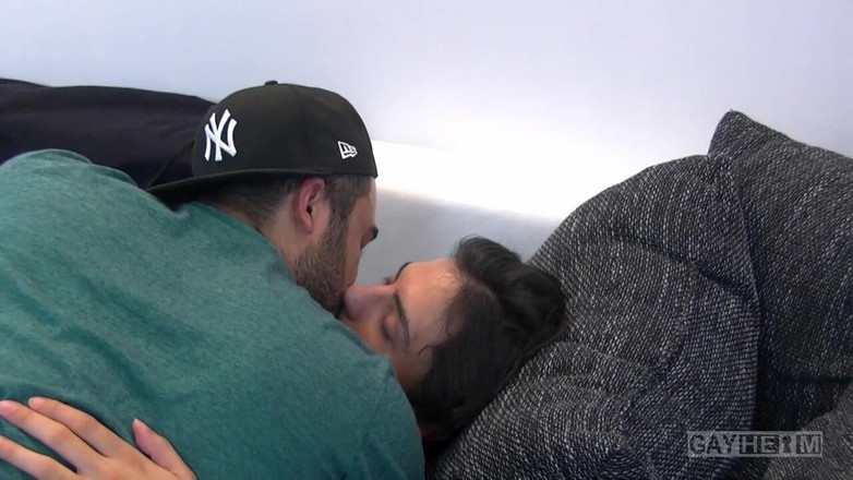 GAYheim: Arabische Italiaanse Harige Top Neukt Jonge Duitse Turkse