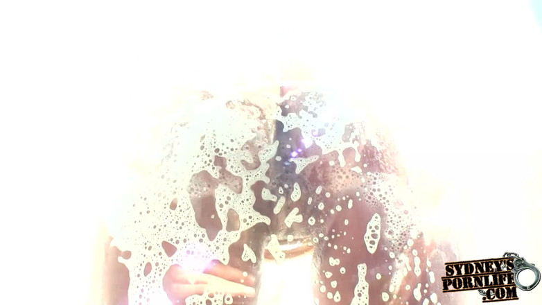 Sydneys porn life: Big natural tits housewife getting dirty cleaning!
