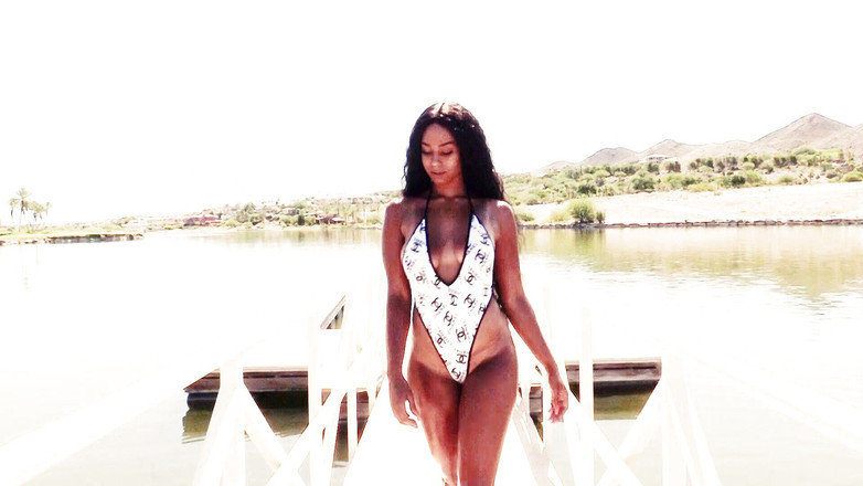 Paradise Producer: 对行业感兴趣的模特！