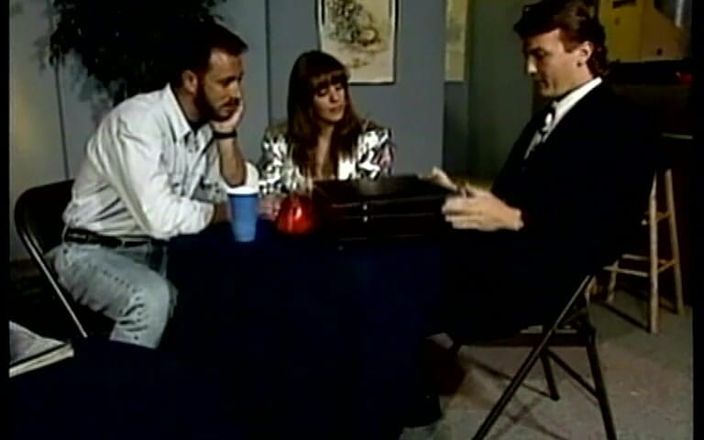 GERMAN PORN CLASSICS: Gouden poesje deel 2 Herzog video