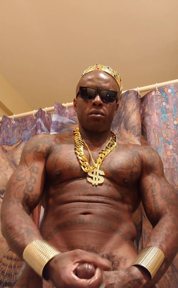 Hallelujah Johnson: Поклонение большому черному волосатому члену Hallelujah Johnson (Король скорби) высокий темный шоколад мышцы татуирует волосатый большой черный член Hallelujah Джонсо