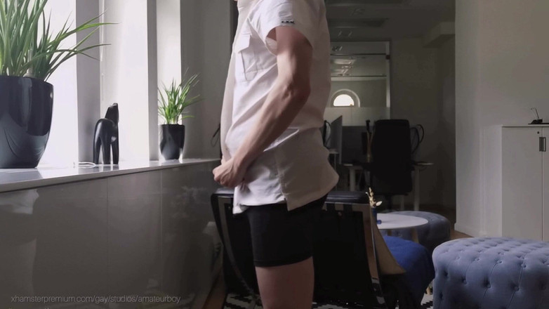 Oznob Oznofla: 존나게 따먹히는 18세 소녀